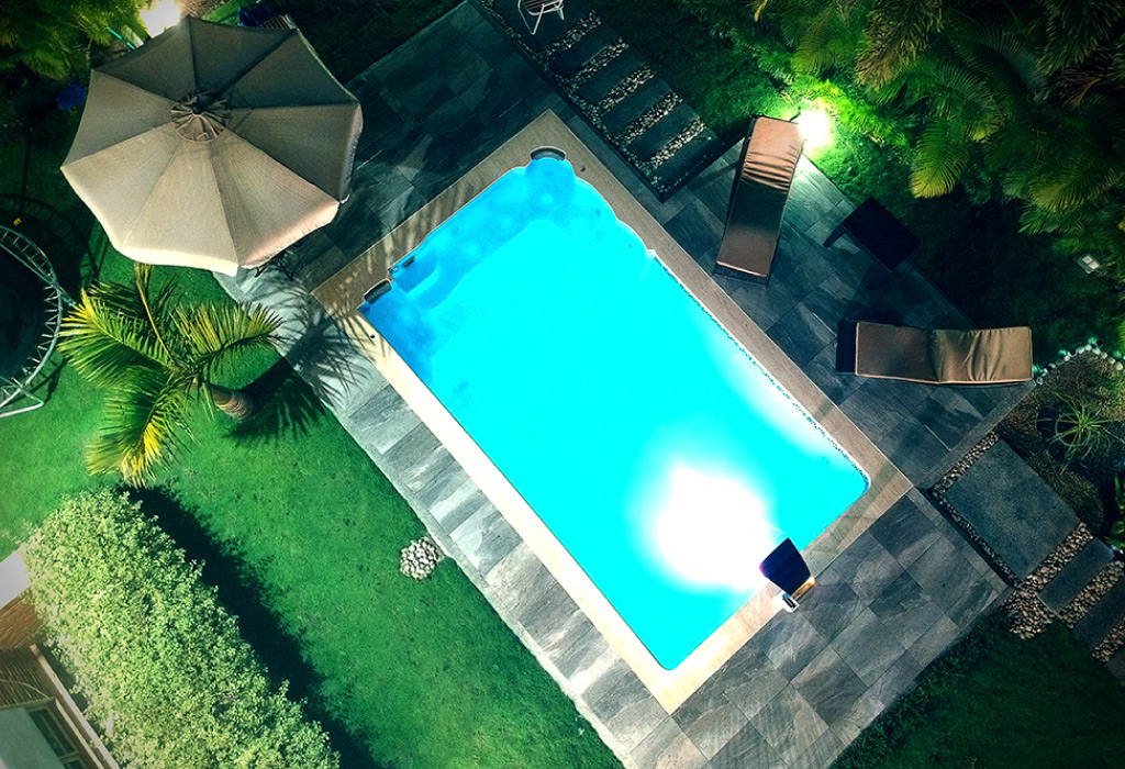 Piscina de fibra de vidrio Agatha