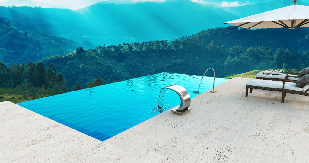 Piscina de fibra de vidrio Cibeles con desborde en L